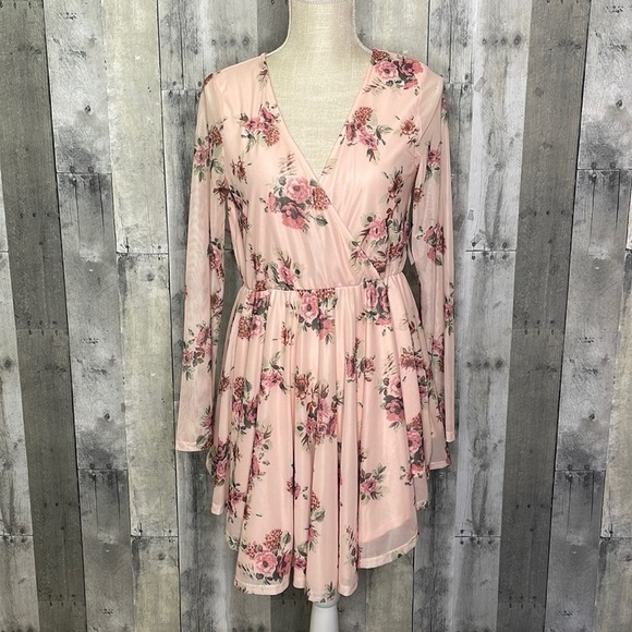 NWT Pale Pink Floral‎ Dress. Sheer Sleeves. Elastic Waist. Asymmetrical Skirt. - Picture 1 of 11